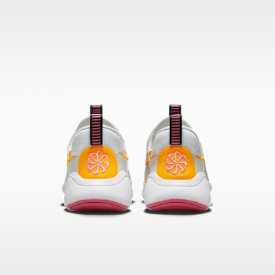 รองเท้าวิ่งเด็กโต Nike Flex Plus 2