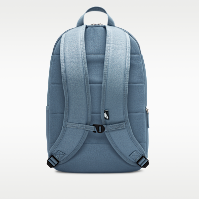 เป้สะพายหลัง Eugene Nike Heritage (23 ล.)