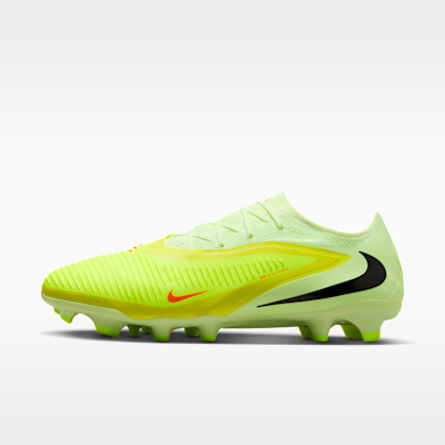 Nike Phantom 6 Low Pro Firm-Ground Football Boot