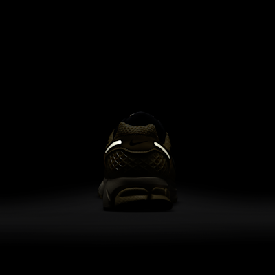 Nike Zoom Vomero 5 女鞋 (具反光裝飾)