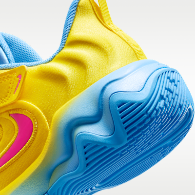 Giannis Immortality 4 'Candy Funhouse' Younger Kids' Shoes