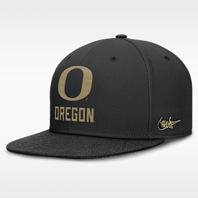 Oregon Alt Men's Nike Dri-FIT College Fitted Hat