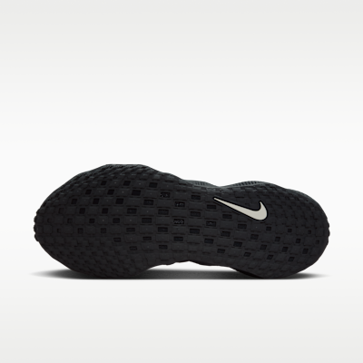 Nike Ava Rover Shoes with Reflective Design Accents