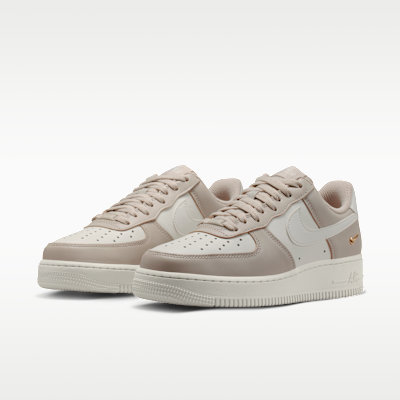 Nike Air Force 1 '07 Kadın Ayakkabısı görsel 5