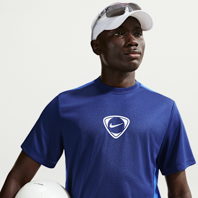 Nike Academy+ Dri-FIT Kısa Kollu Erkek Futbol Üstü görsel 3