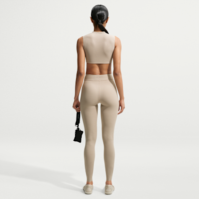NikeSKIMS Studio Stretch Hafif Destekli Balıkçı Yaka Kadın Spor Sütyeni görsel 5