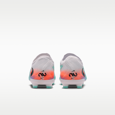 Nike United Jr Phantom 6 Low Pro Older Kids' Multi-Ground Football Boot