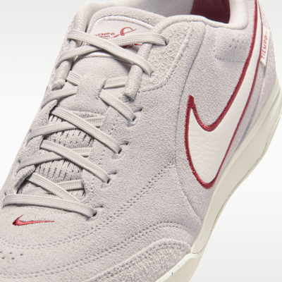 Nike Tiempo Streetgato PRM Indoor/Court Low-Top Soccer Shoes