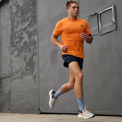 Nike Revolution 7 男款路跑鞋