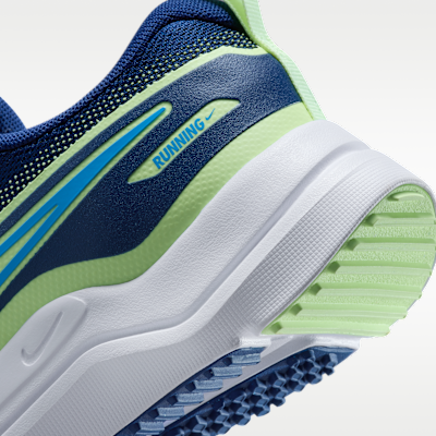 Nike Cosmic Runner Older Kids' Road Running Shoes