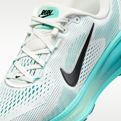 Tenis de correr en pavimento para niños grandes Nike Vomero 18