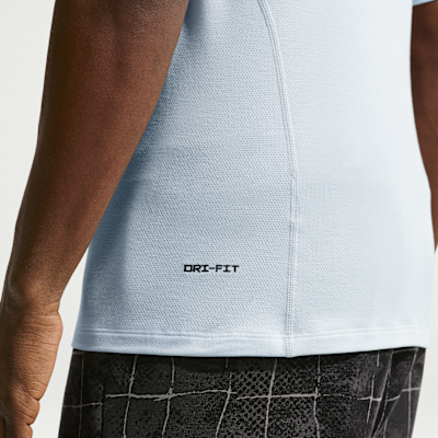 Nike Tech Dri-FIT Kısa Kollu Erkek Üstü görsel 6