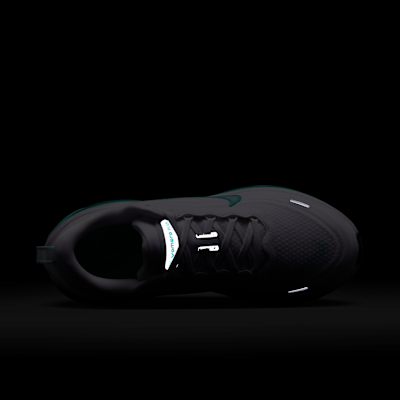 나이키 보메로 플러스 여성 로드 러닝화