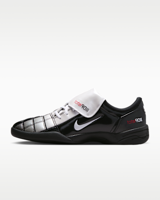 Женские кроссовки Nike Total 90 SE
