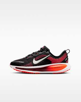 Детские кроссовки Nike Vomero 18 Big Kids' Road для бега