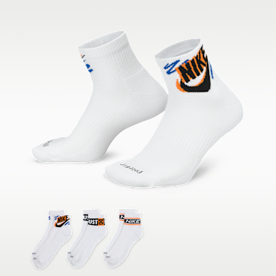 Nike Everyday Plus Ankle Socks (3 Pairs)
