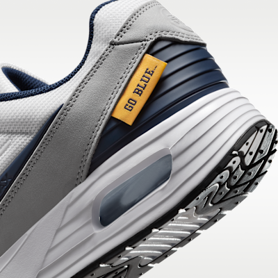 Tenis para hombre Nike College Air Max Verse (Michigan)