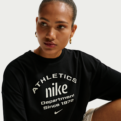 Nike Sportswear Bol Kadın Tişörtü görsel 3