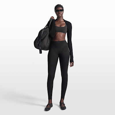 Γυναικείος στηθόδεσμος με μικρή στρογγυλή λαιμόκοψη NikeSKIMS Ribbed Seamless