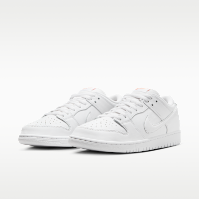 รองเท้าสเก็ตบอร์ด Nike SB Dunk Low Pro