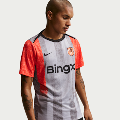 Chelsea F.C. Academy Pro SE Men's Nike Dri-FIT Football Pre-Match Short-Sleeve Top