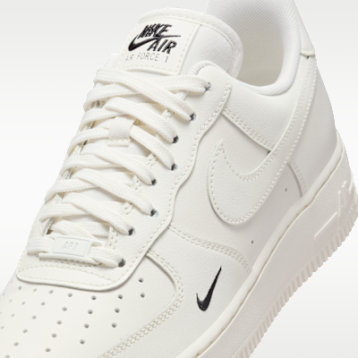 ナイキ エア フォース 1 ’07 エッセンシャル ウィメンズシューズ