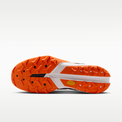 Nike Kiger 10 Arazi Koşusu Ayakkabısı görsel 2