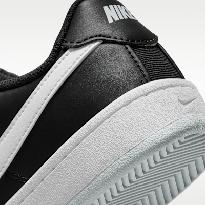 Nike Court Royale 2 Women's Shoe