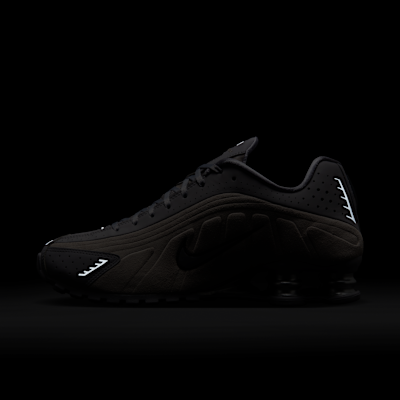 Nike Shox R4 Kadın Ayakkabısı