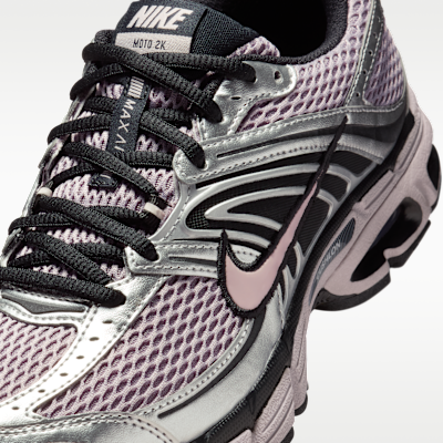 Γυναικεία παπούτσια Nike Air Max Moto 2K με ανακλαστικές πινελιές