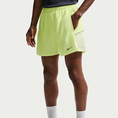 Nike Miler Dri-FIT 2'si 1 Arada 13 cm Erkek Koşu Şortu görsel 2