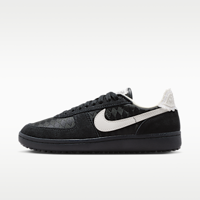 Nike Field General