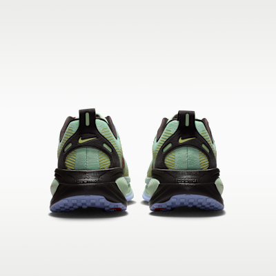 Nike Vomero 18 SE Erkek Yol Koşu Ayakkabısı görsel 6