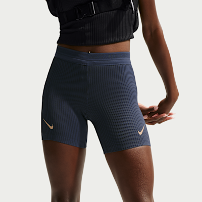 Nike AeroSwift "Keely Hodgkinson" Dri-FIT ADV Sıkı Kesimli Kadın Koşu Şortu görsel 2