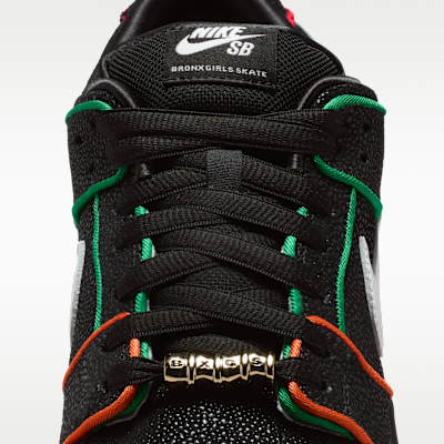 Nike SB Dunk Low Pro Skate Shoes