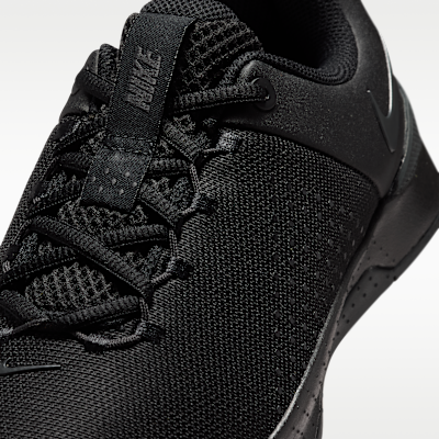 Nike MC Trainer 4 Kadın Antrenman Ayakkabısı görsel 7