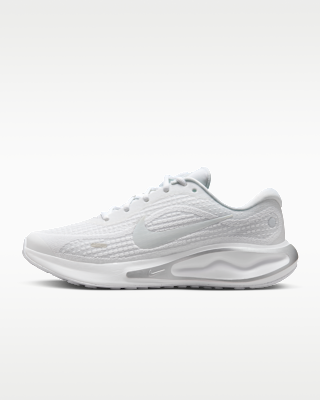 Женские кроссовки Nike Journey Run Road для бега