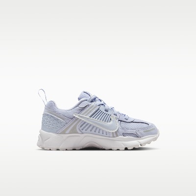 Nike Vomero 5 Younger Kids' Shoes with Reflective Design Accents