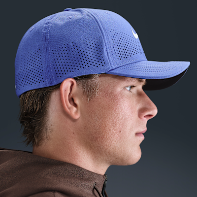 Gorra SwooshFlex estructurada Nike Dri-FIT ADV Rise