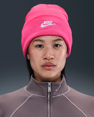 Женские  Nike Peak Futura Beanie