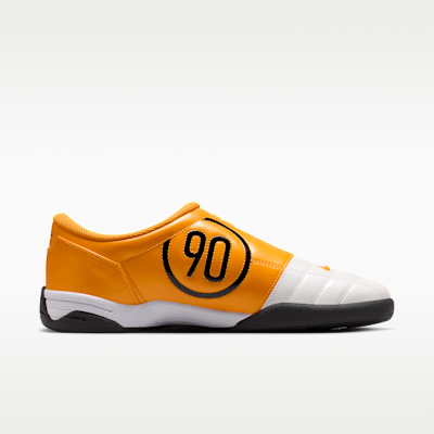 Nike Total 90 Erkek Ayakkabısı görsel 3