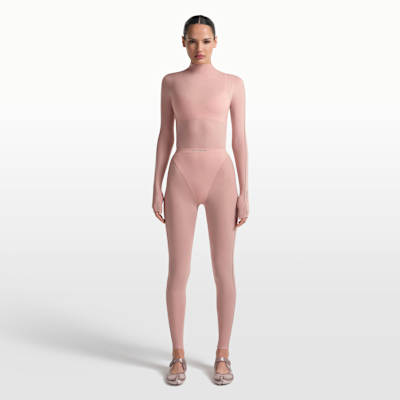 NikeSKIMS Weightless Layers Women's Mock-Neck Long-Sleeve Top