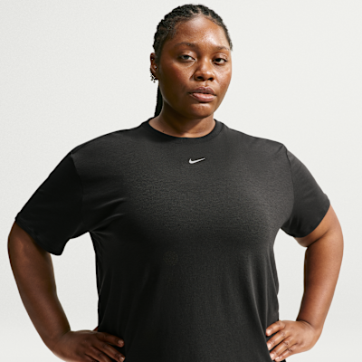 Nike One Relaxed Dri-FIT Kısa Kollu Kadın Üstü (Büyük Beden)