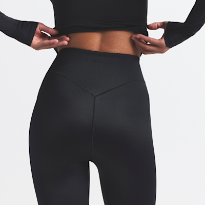 NikeSKIMS Satin Shine Yüksek Belli Dikişsiz 66 cm Kadın Taytı görsel 3