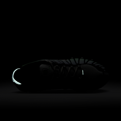 ナイキ ショックス TL メンズシューズ