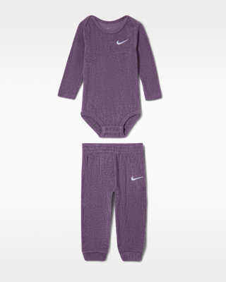 Детские  Nike Baby Essentials Baby (6-12M) Long-Sleeve Bodysuit and Pants Set