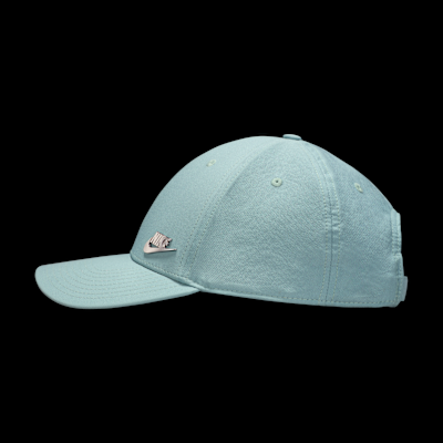 Nike Dri-FIT Club Structured Metal Logo Cap