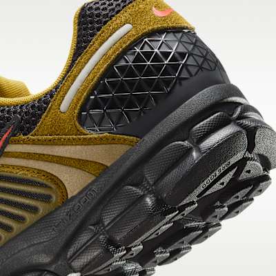 Nike Zoom Vomero 5 Premium Men's Shoes