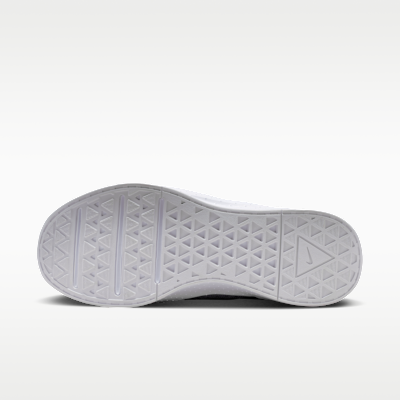 Nike MC Trainer 4 Erkek Antrenman Ayakkabısı görsel 2