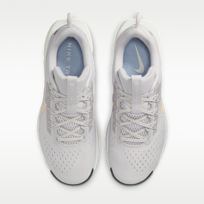 Nike Pegasus Trail 5 Arazi Tipi Kadın Koşu Ayakkabısı